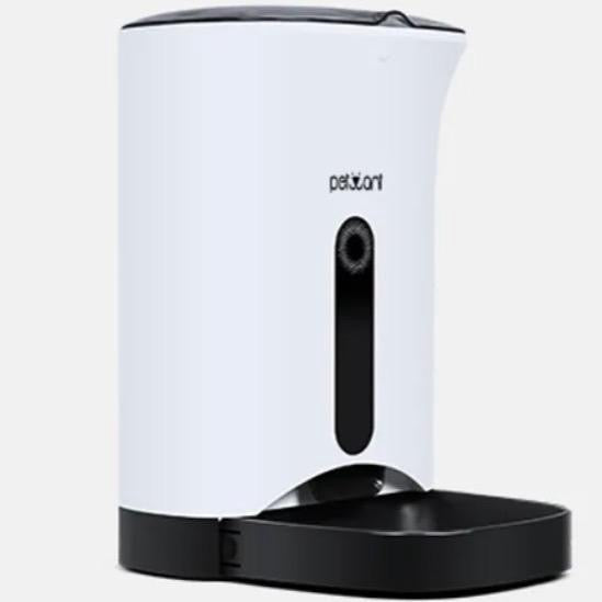 Petwant PF-102 automatic smart feeder 4.3L will allow you to feed your pet even when your not at home