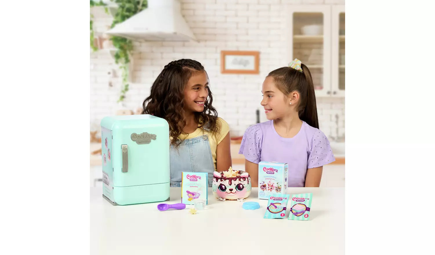 Cookeez Makery Freezy Cakez Playset