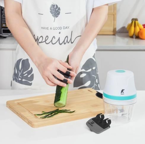 QuickBlend Mini Food Processor – 350ml Wireless USB Chopper – Mint Green