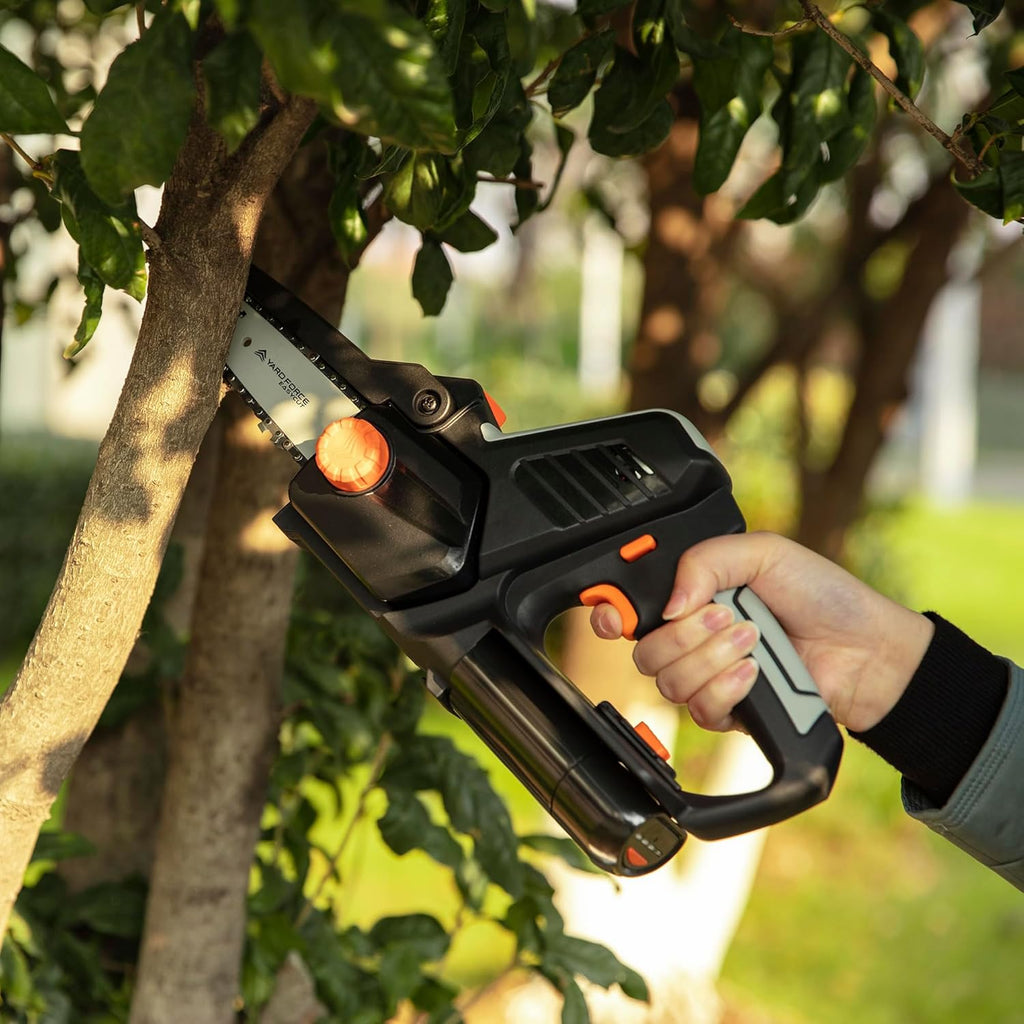 Yard Force 12V Cordless 12cm Mini Chainsaw with Lithium-Ion Battery and Charger